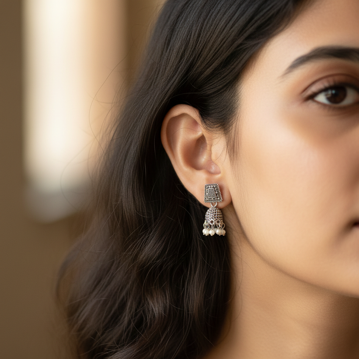 Set of 12 Earrings with Folding Jhumka Box