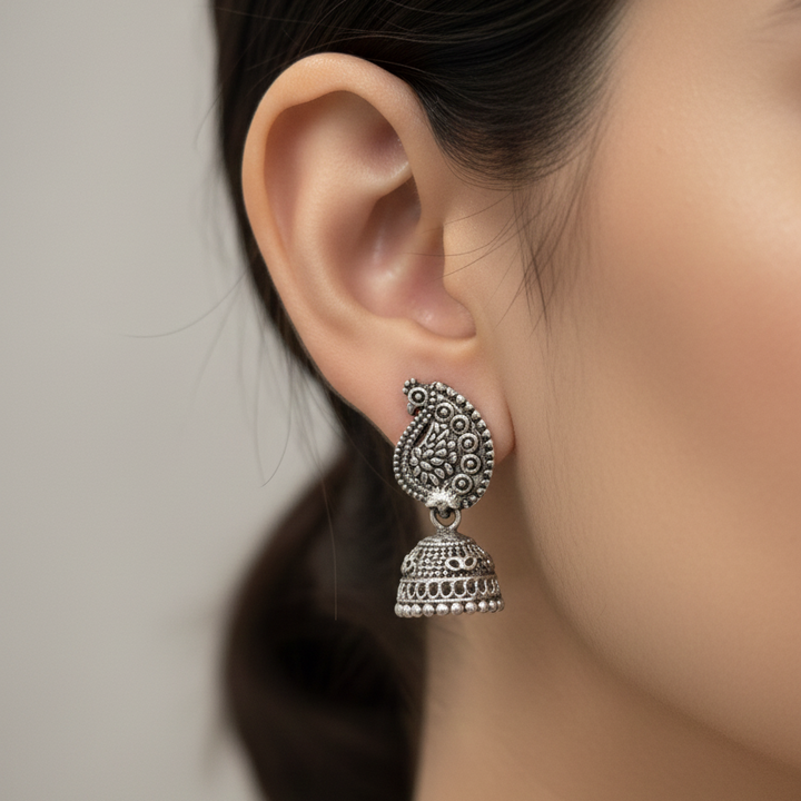 12 Random Jhumka Gift Set in Wooden Box with Mirror