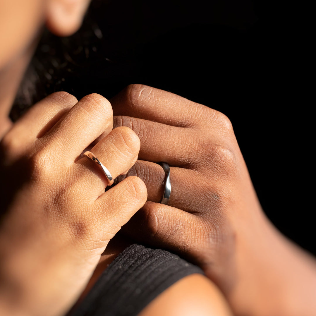 Eternity Promise Mobius Couple Rings